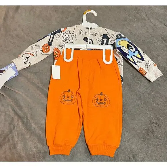 NWT Bluey Size 12M Baby Set Sweatshirt Pants Orange Halloween Winter Cozy - Picture 4 of 5